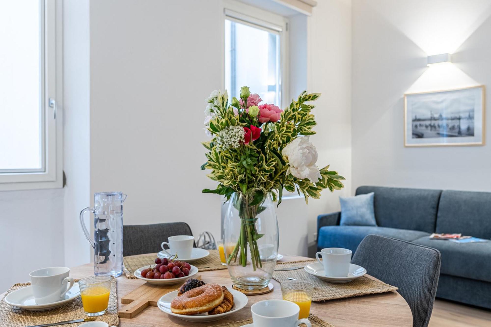 Algila Lifestyle Tornabuoni Apartments Florence Exterior photo