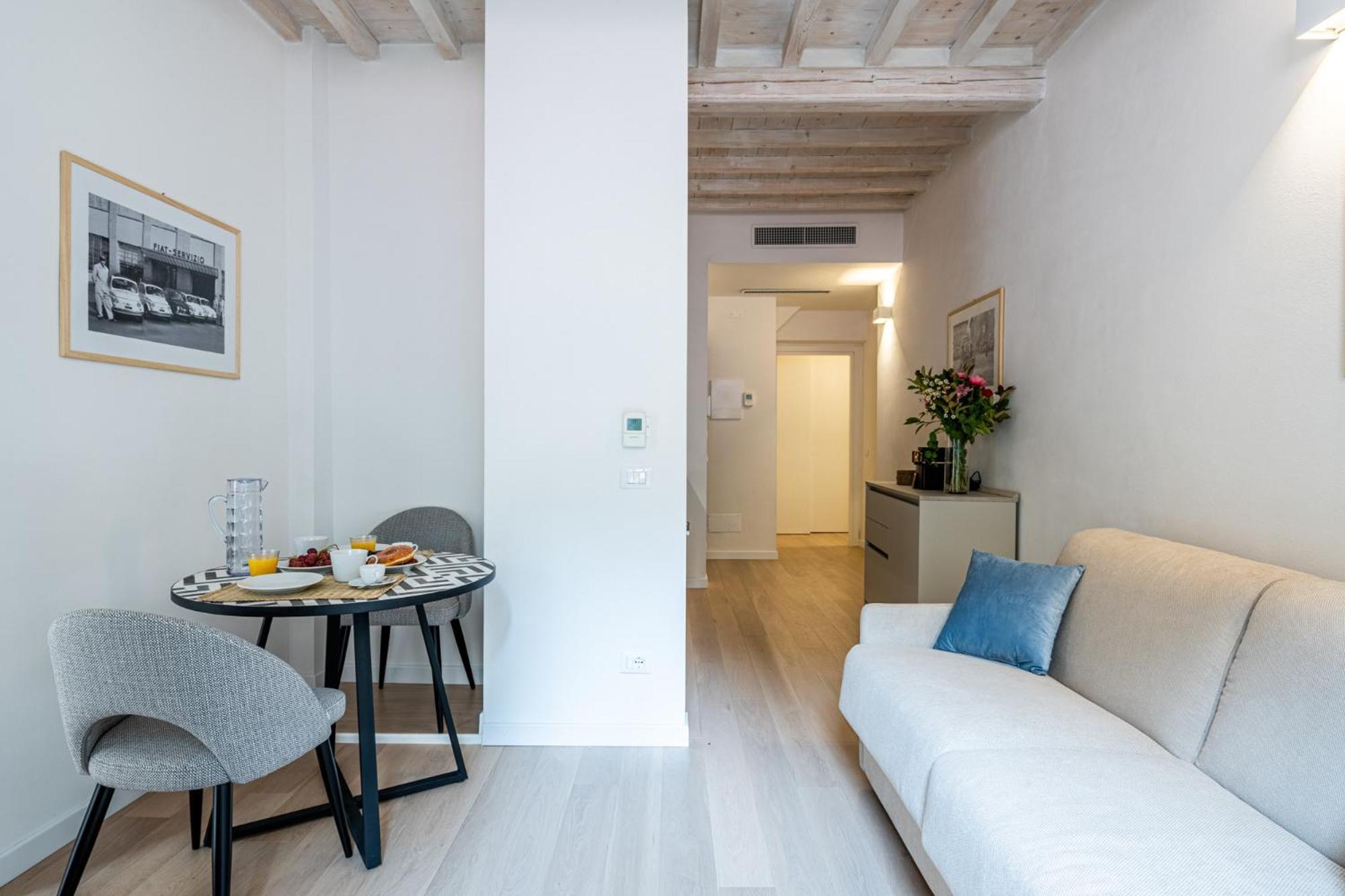 Algila Lifestyle Tornabuoni Apartments Florence Exterior photo